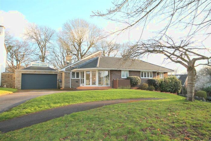 4 Bedroom Detached House To Rent In The Newlands, Frenchay, Bristol, BS16