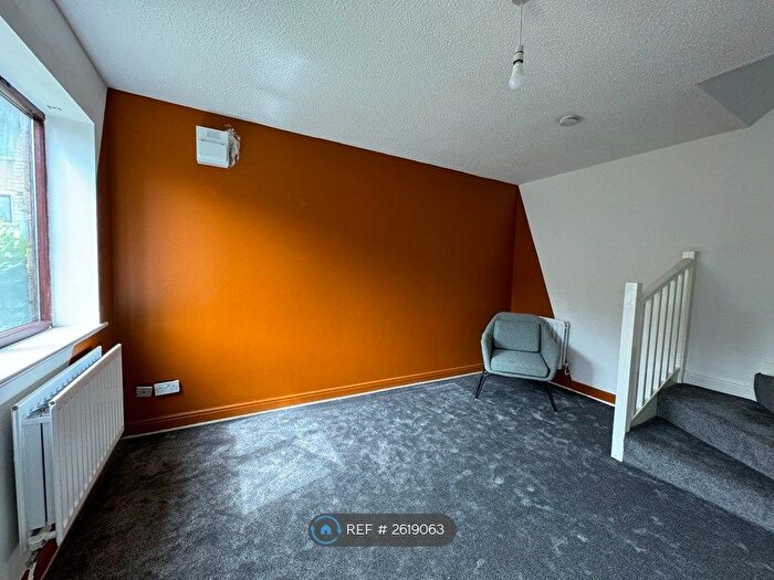 1 Bedroom Semi-detached House To Rent In Pierce Close, Padiham, Burnley, BB12