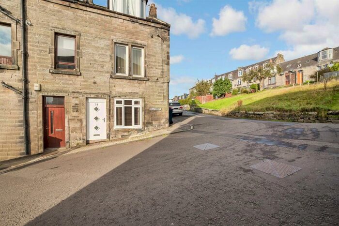 1 Bedroom Flat To Rent In Hill Street, Dunfermline, KY12