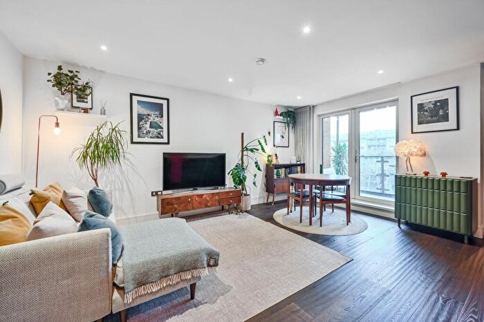 Studio To Rent In Cheshire Street, , Brick Lane, London, E2