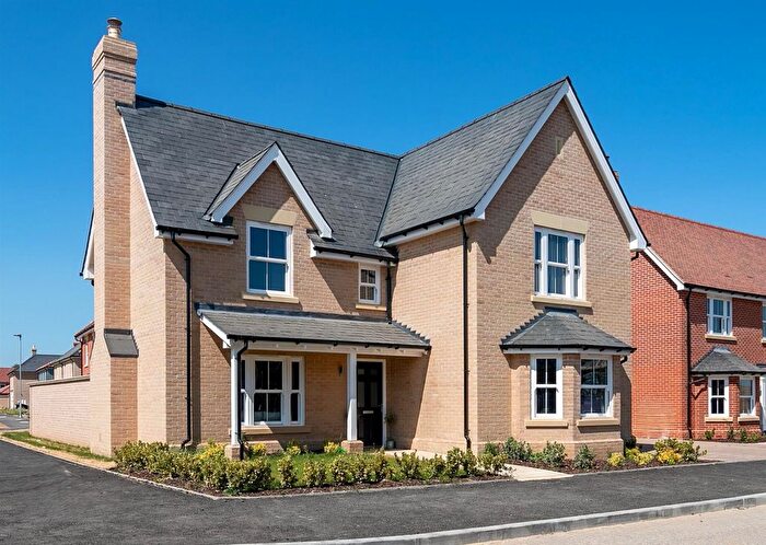 4 Bedroom Detached House For Sale In Lawford Green, Manningtree, CO11
