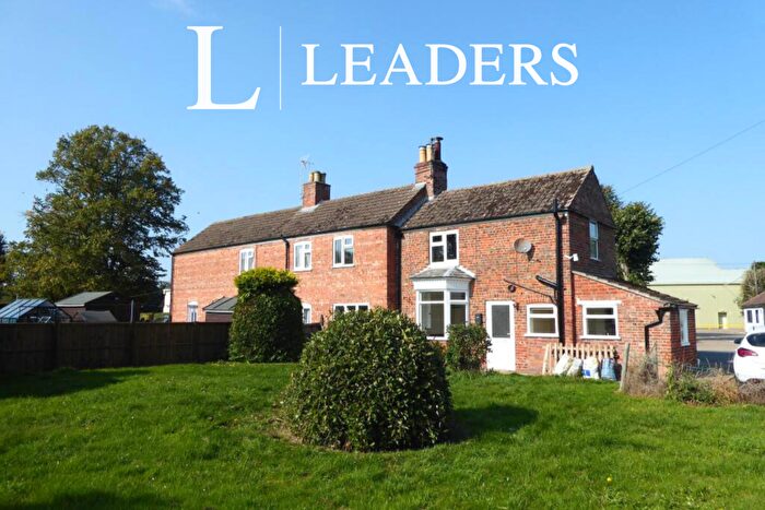 2 Bedroom Cottage To Rent In Monument Road, Bicker, PE20