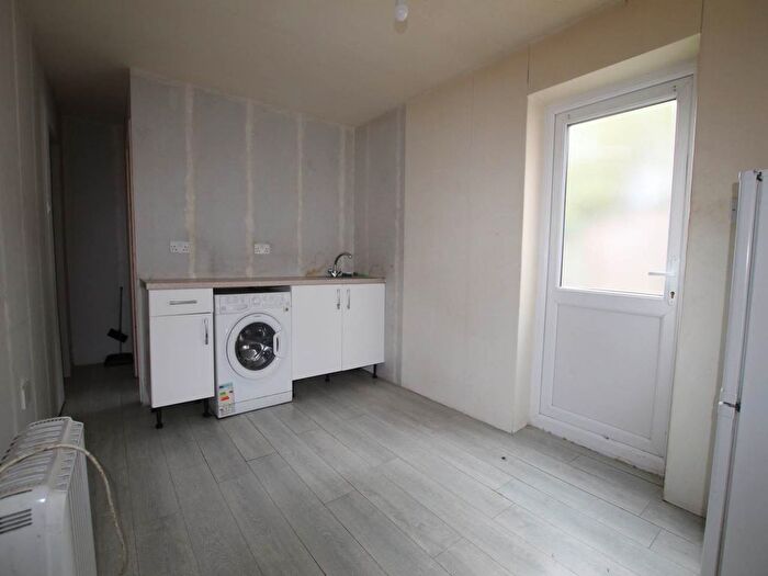 Studio To Rent In Harlington Road, Uxbridge, Middlesex, UB8