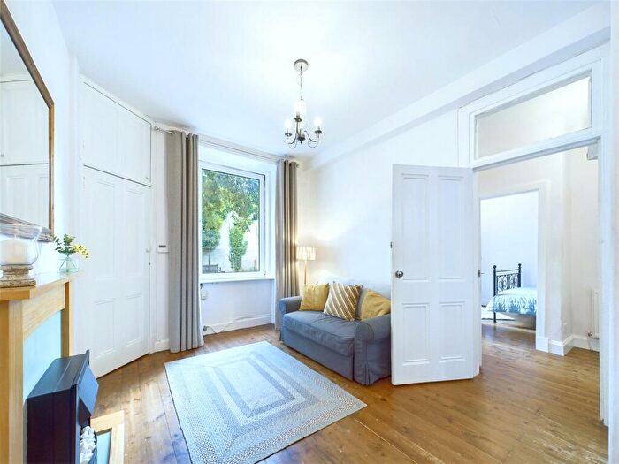 1 Bedroom Apartment For Sale In Smithfield Street, Gorgie, Edinburgh, EH11