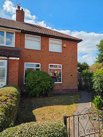 2 Bedroom Semi-Detached House To Rent In Hopstone Road, Birmingham, B29