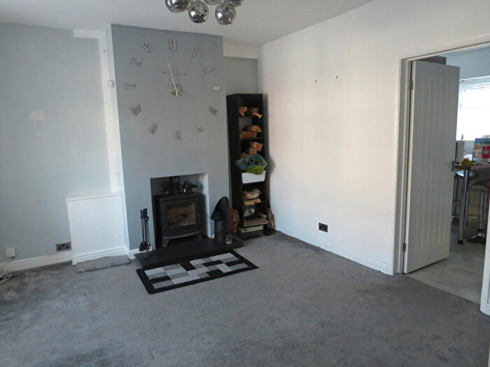 4 Bedroom Terraced House To Rent In Douglas Road, Oldbury, B68