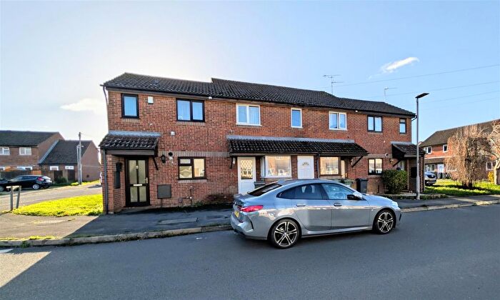 1 Bedroom Flat For Sale In Overbrook Road, Hardwicke, Gloucester, GL2