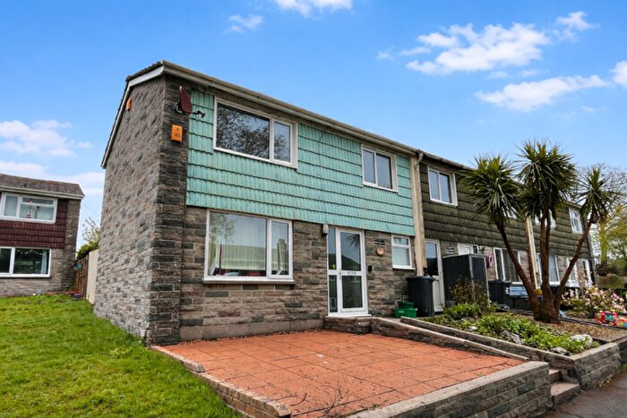 3 Bedroom House To Rent In Liskeard, PL14