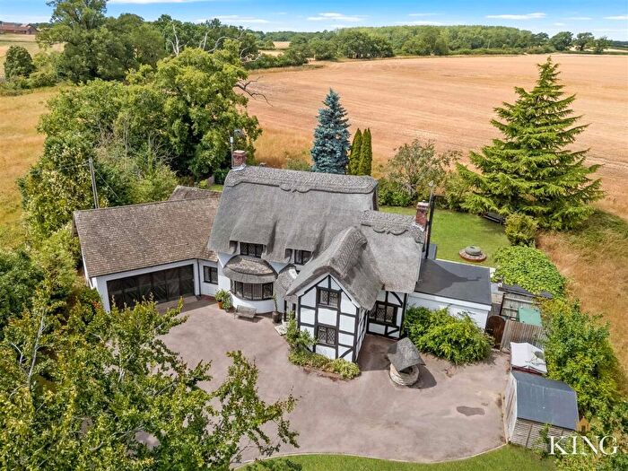 5 Bedroom Detached House For Sale In Wood Bevington, Alcester, B49