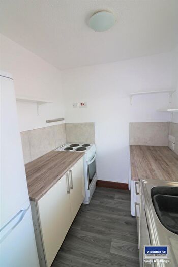 1 Bedroom Flat To Rent In Berners Way, Broxbourne, EN10