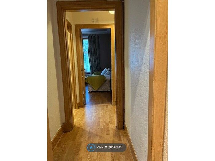 1 Bedroom Flat To Rent In Wallfield Place, Aberdeen, AB25