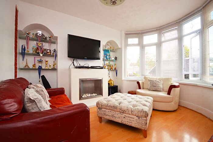 3 Bedroom Terraced House To Rent In Wilmington Gardens, Barking, IG11