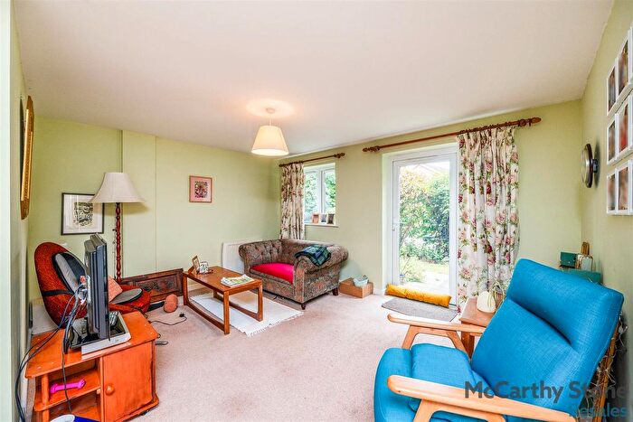 1 Bedroom Flat For Sale In Lorne Court, School Road, Moseley, Birmingham, B13