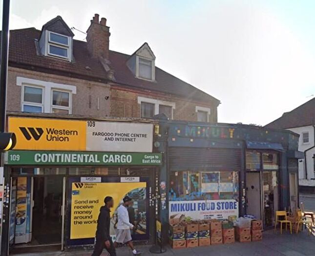 Property For Sale In West Green Road, London, N15
