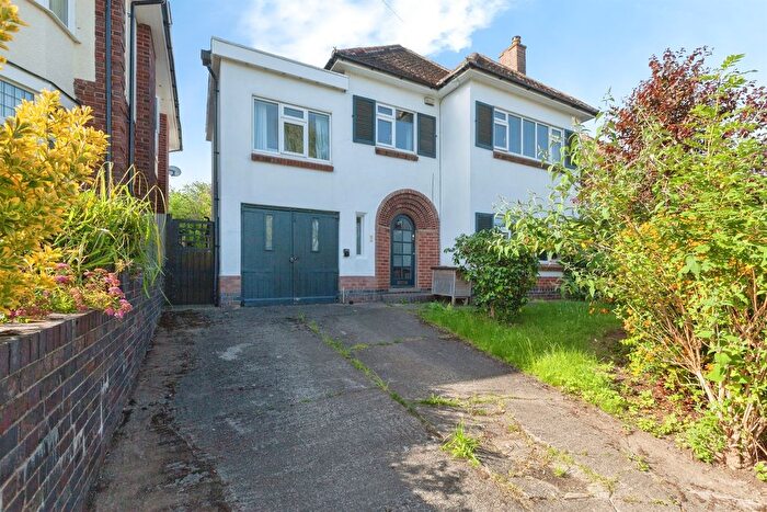 4 Bedroom Detached House For Sale In Wimborne Road, Leicester, LE2