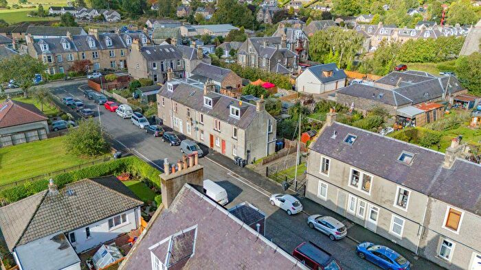 3 Bedroom Flat For Sale In Miller Street, Innerleithen, EH44