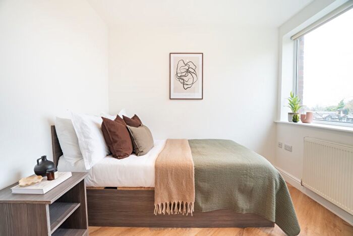 1 Bedroom Flat To Rent In Apt, Portland Place #, LS6