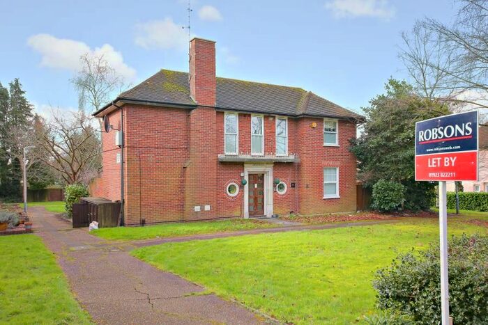 2 Bedroom Maisonette To Rent In Carew Road, Northwood, HA6