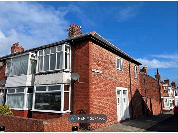 2 Bedroom Flat To Rent In Clifton Terrace, South Shields, NE33