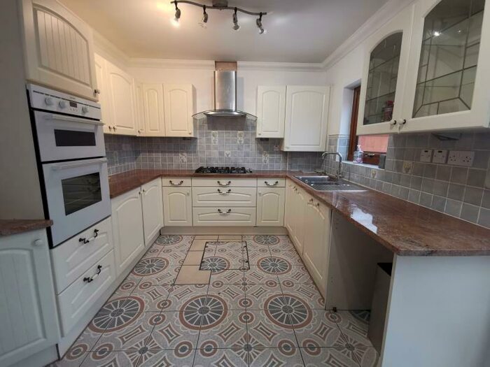 3 Bedroom Terraced House To Rent In Shaw Road, Enfield, EN3