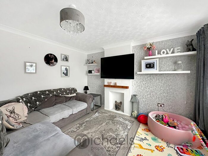 2 Bedroom Flat For Sale In Dawnford Court, Stanway, Colchester, CO3