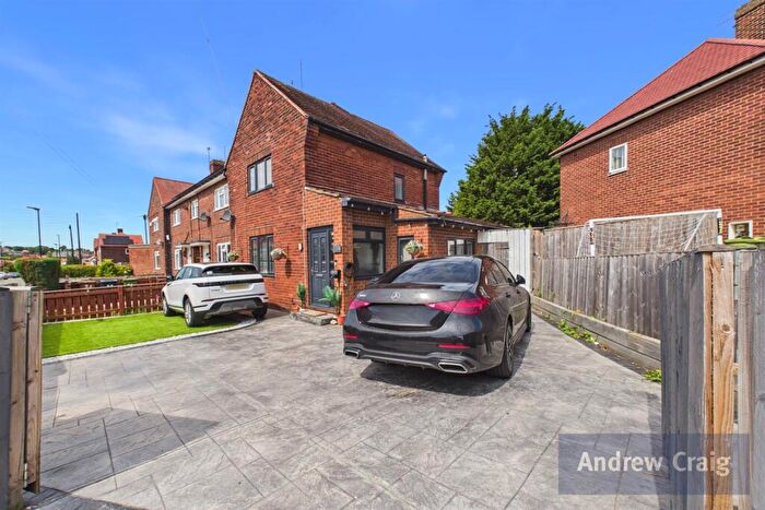 3 Bedroom End Of Terrace House For Sale In Perth Road, Sunderland, SR3