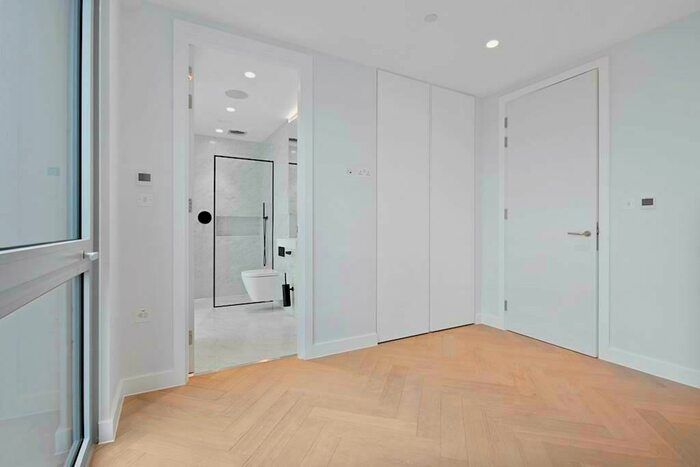 2 Bedroom Flat To Rent In Parkhaus, London, E5