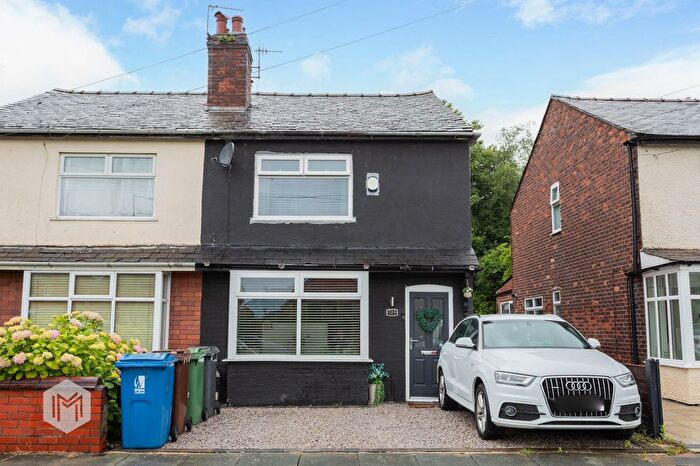 3 Bedroom Semi-Detached House For Sale In Astley Street, Tyldesley, M29