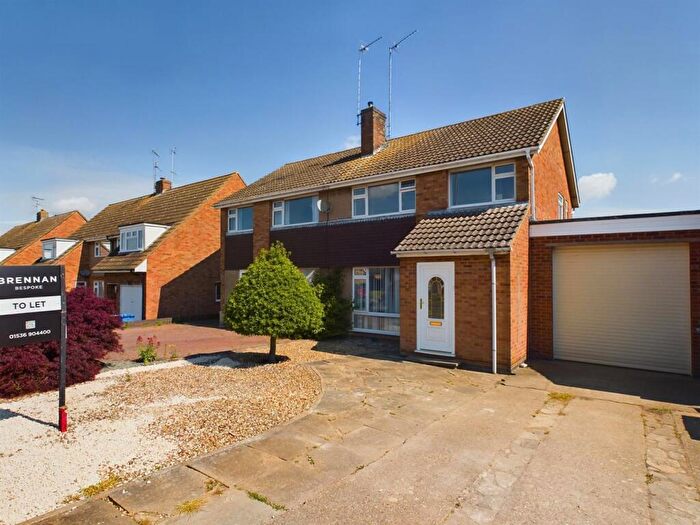 3 Bedroom Semi-Detached House To Rent In , Deeble Road, Kettering, NN15