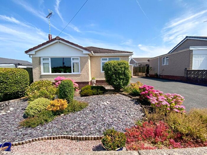 3 Bedroom Detached Bungalow For Sale In High Park, Gwernaffield, CH7