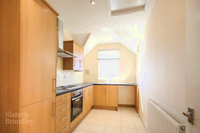 1 Bedroom Apartment To Rent In Trent Boulevard, West Bridgford, Nottingham, NG2