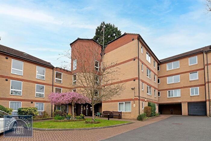 1 Bedroom Flat For Sale In Homecherry House, High Road, Loughton, IG10