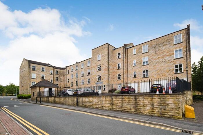 2 Bedroom Apartment For Sale In Navigation Quay, Britannia Wharf, Bingley, BD16