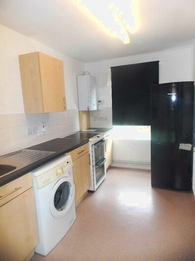 1 Bedroom Flat To Rent In Swanfield Street, Shoreditch, London, E2