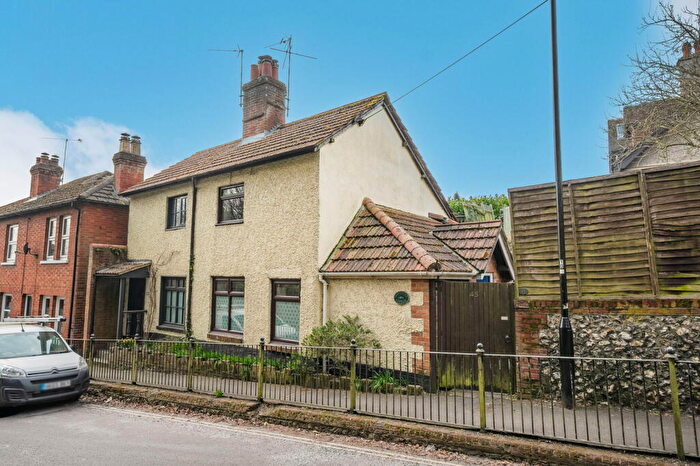 2 Bedroom Semi-Detached House For Sale In Newbury Street, Whitchurch, RG28
