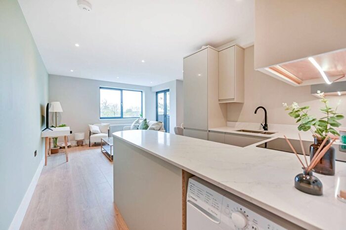 2 Bedroom Flat For Sale In Foundry House, Wimbledon, London, SW19
