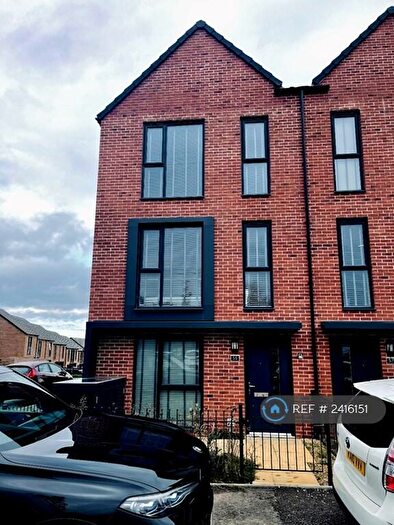 4 Bedroom Semi-Detached House To Rent In William Jessop Way, Bristol, BS13