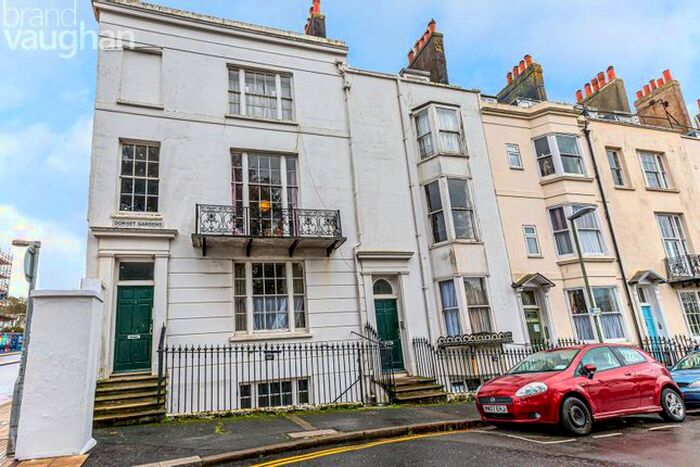 1 Bedroom Flat To Rent In Dorset Gardens, Brighton, BN2