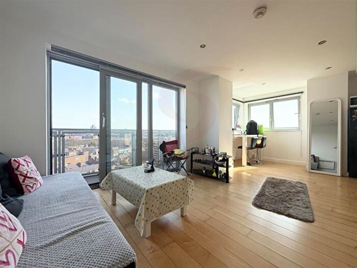 1 Bedroom Flat To Rent In Navigation Street, Leicester, LE1