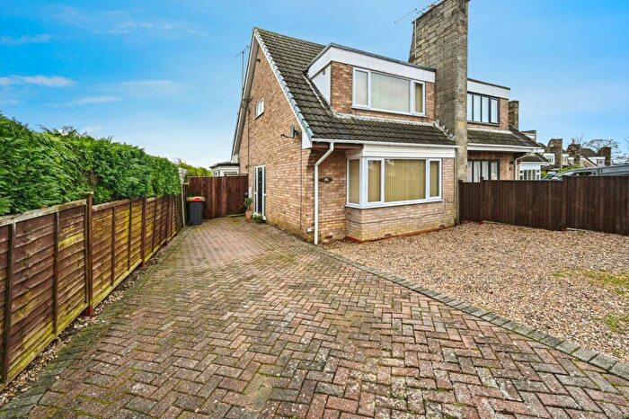 3 Bedroom Semi Detached House For Sale In Bridge End Avenue, Selston, Nottingham, Nottinghamshire, NG16