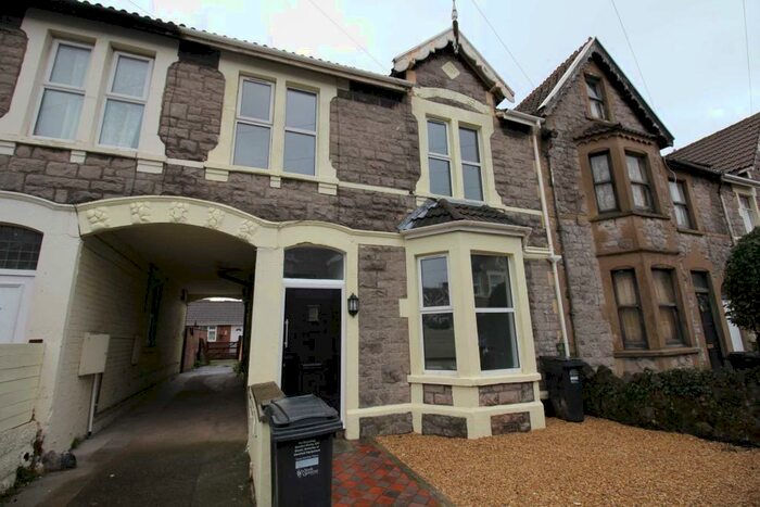 4 Bedroom Terraced House To Rent In Jubilee Road, Weston-super-Mare, BS23