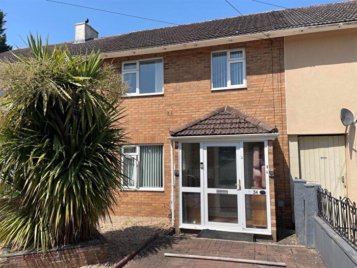 3 Bedroom Terraced House For Sale In Norfolk Road, Salisbury, SP2