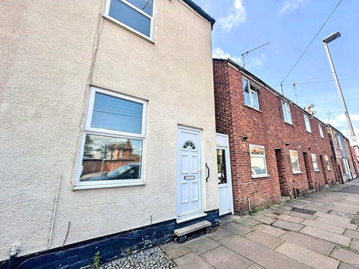 2 Bedroom Terraced House To Rent In Halls Road, Stapleford, NG9