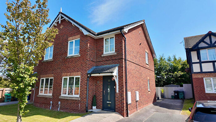 3 Bedroom Semi-Detached House For Sale In Llys Conwy, Kinmel Bay, LL18