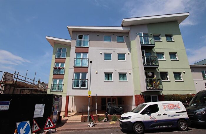 1 Bedroom Flat For Sale In Verney Street, Exeter, EX1