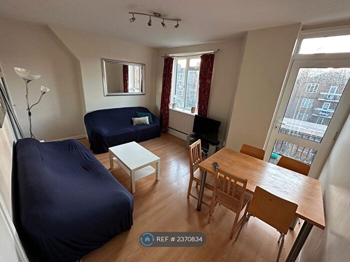 4 Bedroom Flat To Rent In Vauxhall Street, London, SE11