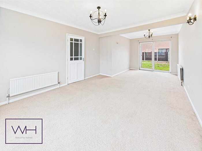 5 Bedroom House To Rent In Brook Way, Arksey, Doncaster, DN5