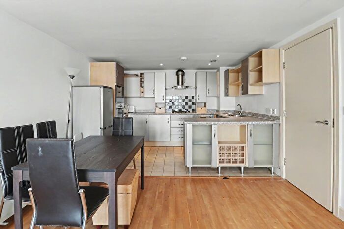 2 Bedroom Flat For Sale In , Whitworth Street West, Manchester, M1