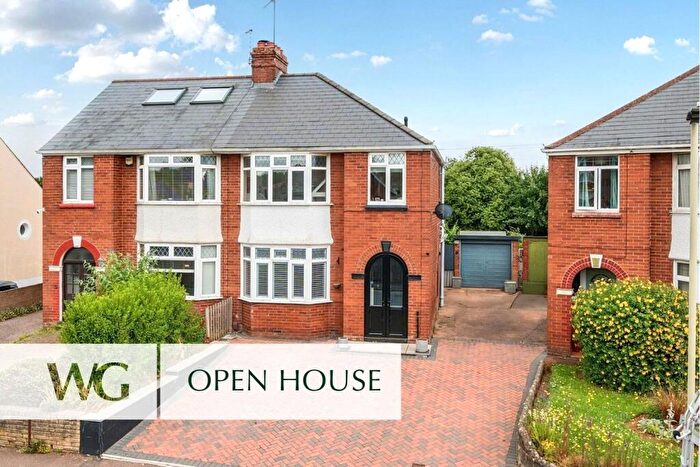 3 Bedroom Semi Detached House For Sale In Exeter, Devon, EX4