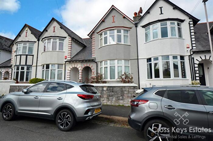3 Bedroom Terraced House For Sale In Waterloo Street, Stoke, PL1